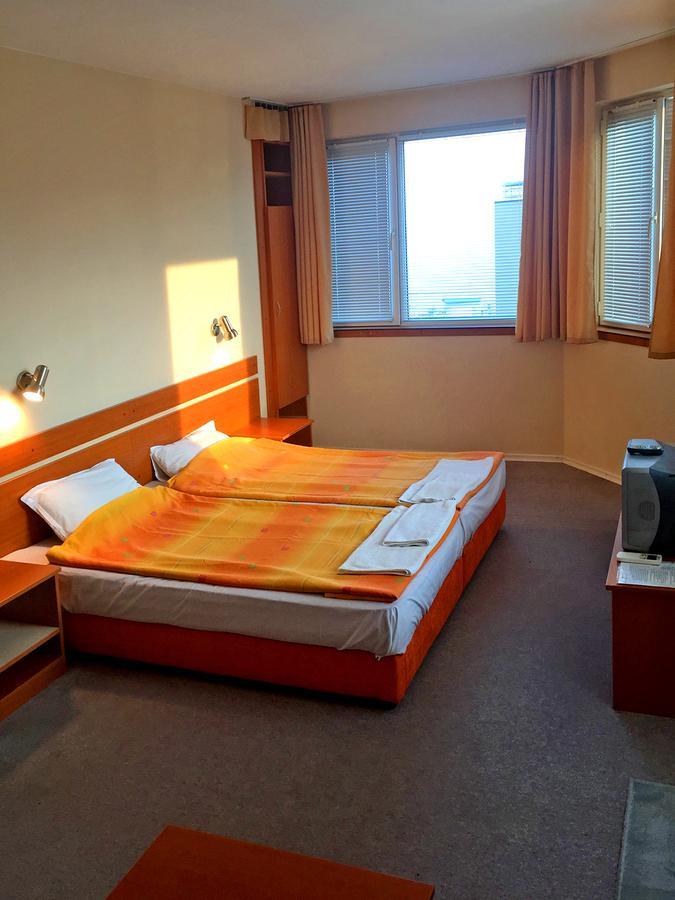 Villa Elfi Golden Sands Luaran gambar